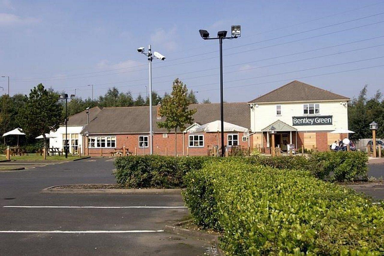 Premier Inn Walsall Exterior photo